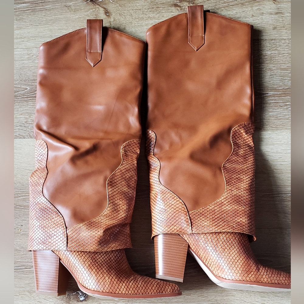 PRETTY LITTLE THING Brown Leather Cowboy Boots SZ 9 (Narrow)